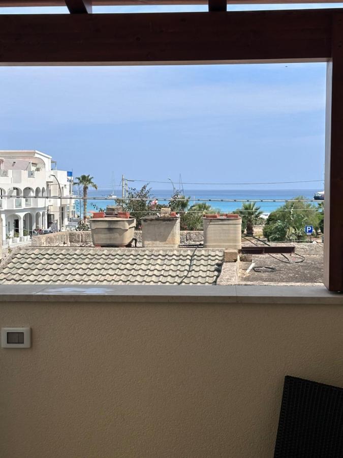 Hotel Baia Di Venere サン・ヴィート・ロ・カーポ エクステリア 写真