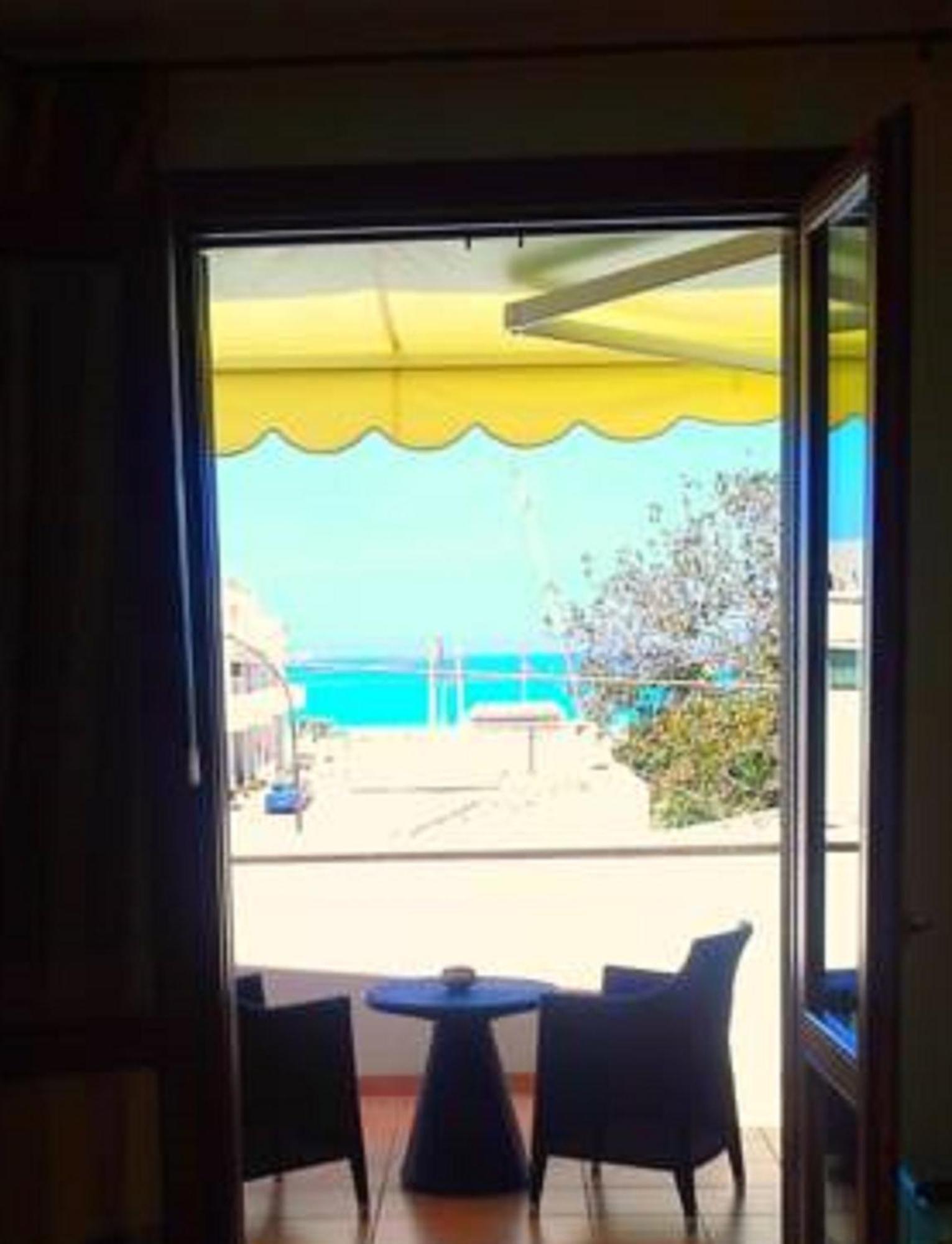 Hotel Baia Di Venere サン・ヴィート・ロ・カーポ エクステリア 写真