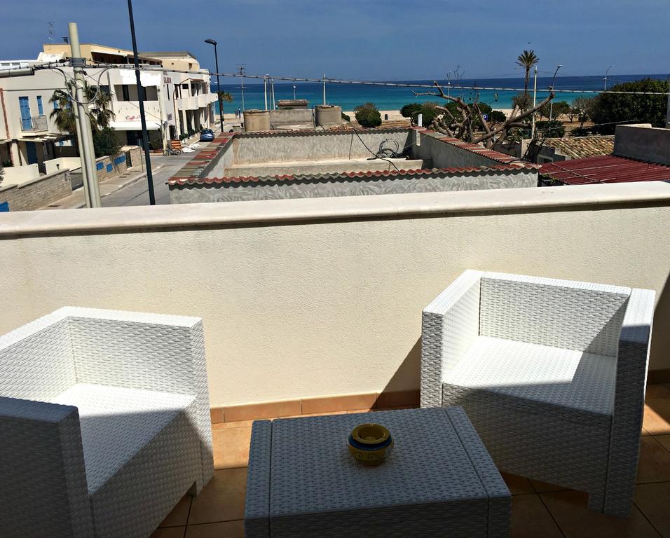 Hotel Baia Di Venere サン・ヴィート・ロ・カーポ エクステリア 写真